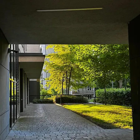 Martins River View Under The Castle 브라티슬라바